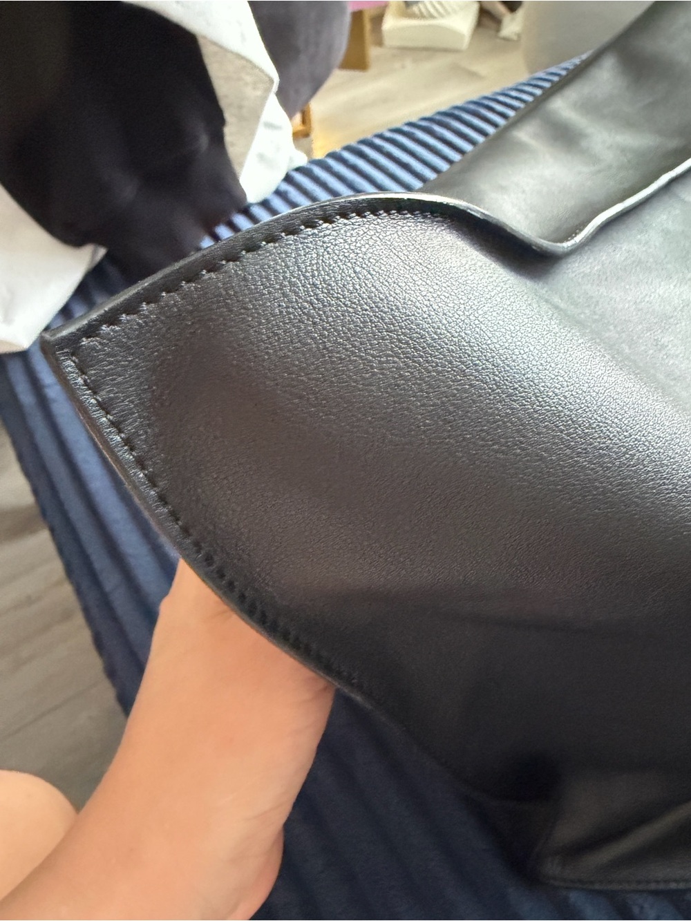 Loewe Black Nappa Oversized Bow Shoulder Bag - Picture 11 of 13